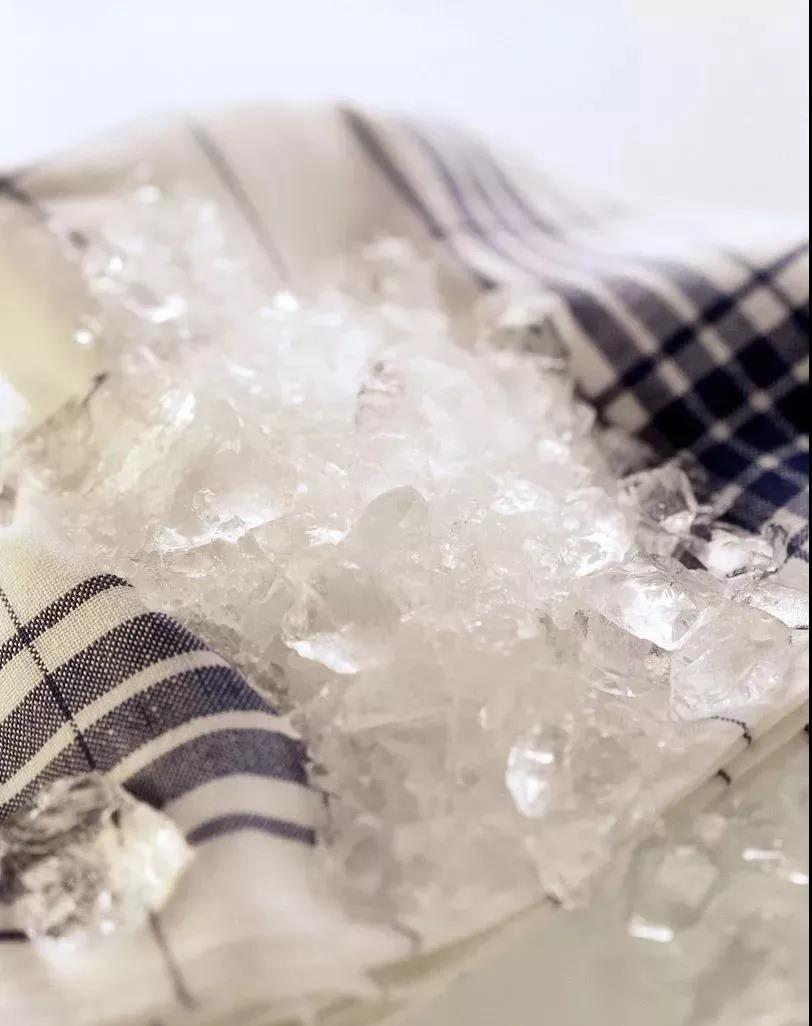 膝关节置换术后,如何正确地冰敷?