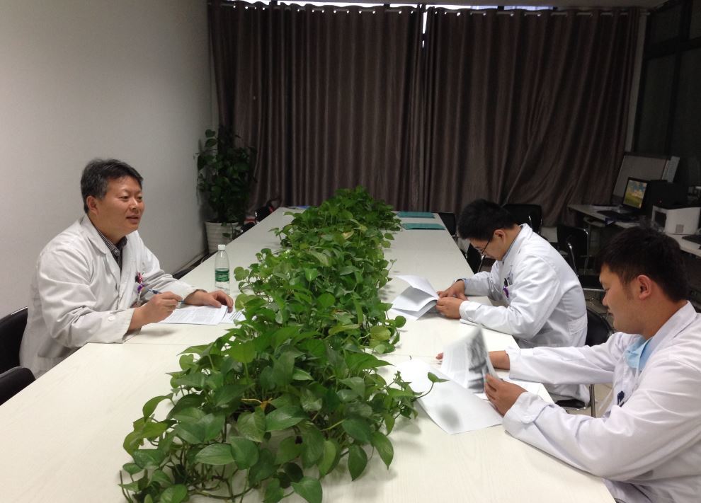 骨科医生_德国骨科漫画_盐城骨科医生月收入(3)