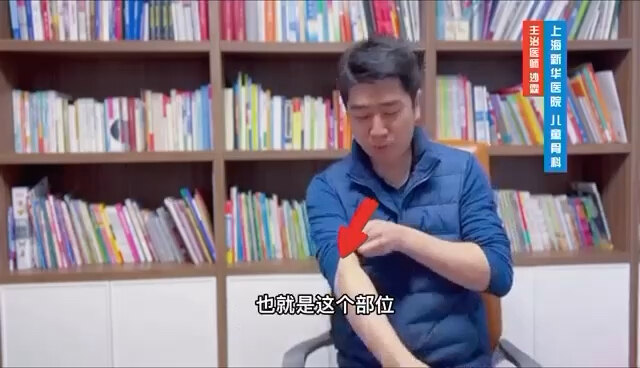 默认图片