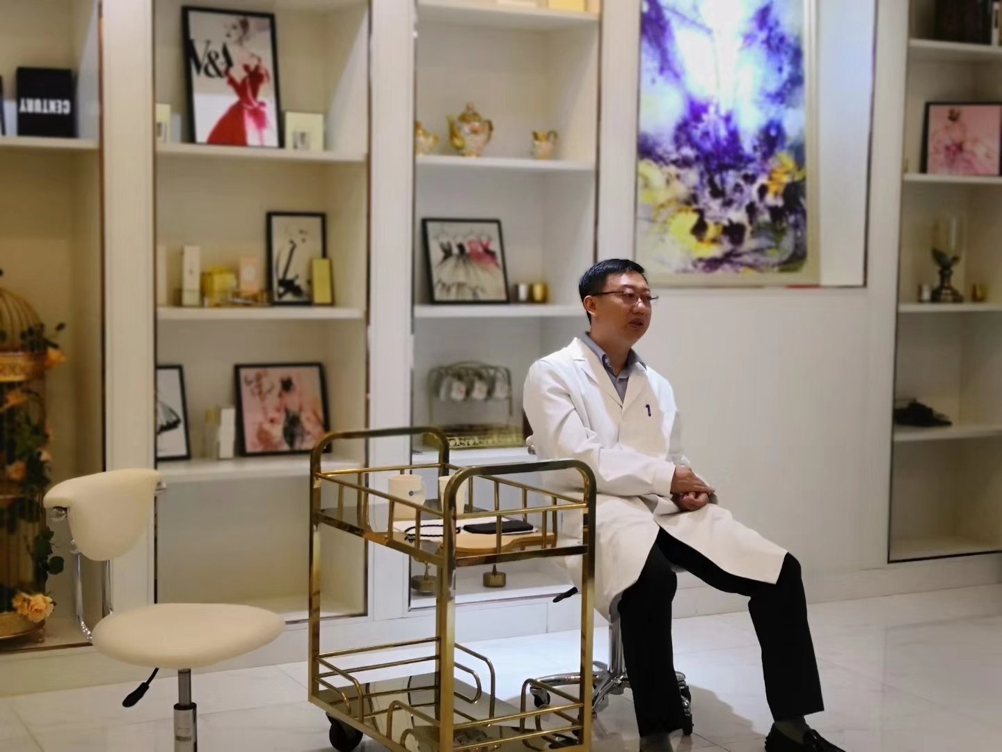 玻尿酸隆下颌案例分析+工作日志