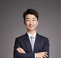 纪麟彦