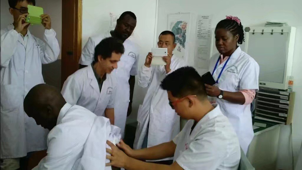 空軍特色醫(yī)學(xué)中心正骨皮膚黃牛掛號隨時接單;服務(wù)質(zhì)量優(yōu)的簡單介紹 空軍特色醫(yī)學(xué)中心正骨皮膚黃牛掛號隨時接單;服務(wù)質(zhì)量優(yōu)的簡單介紹