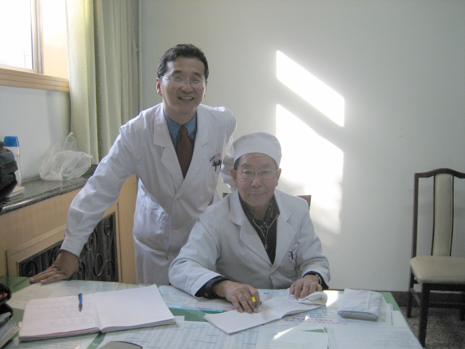 赵进喜教授与业师吕仁和先生合影 - 好大夫在线