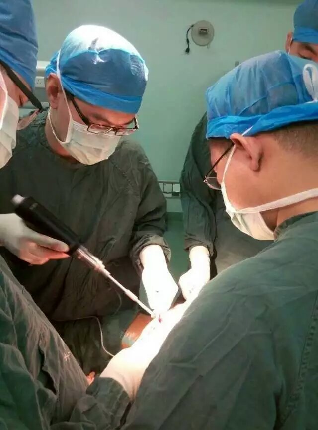 发育性髋关节发育不良右Ⅰ左Ⅲ,生物型全髋关节置换术) - 好大夫在线