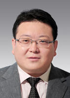 崔现平