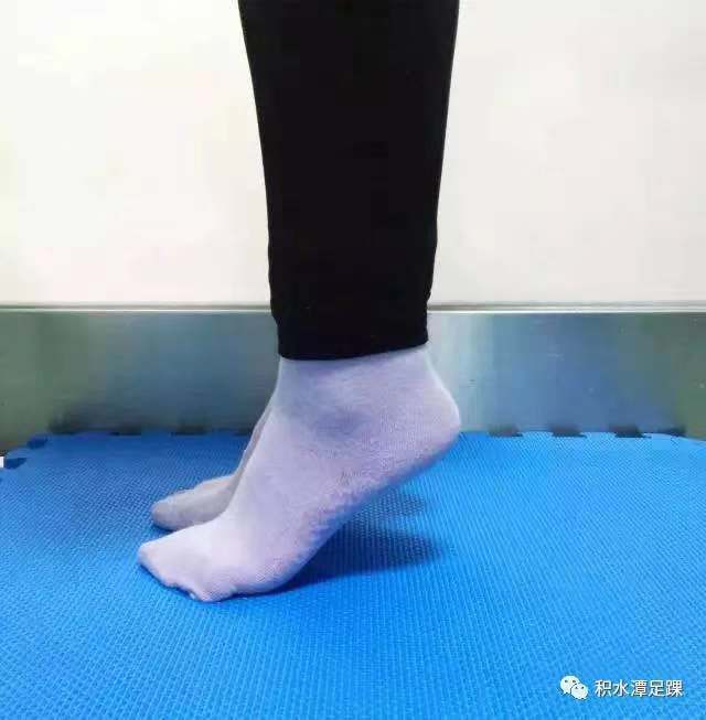 崴脚了怎么办足踝疾病康复之踝关节力量训练