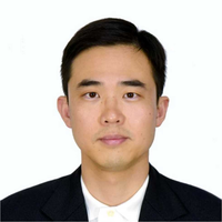 闫铮