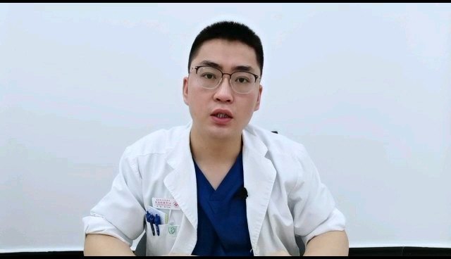 足月的胎膜早破为什么建议催产？