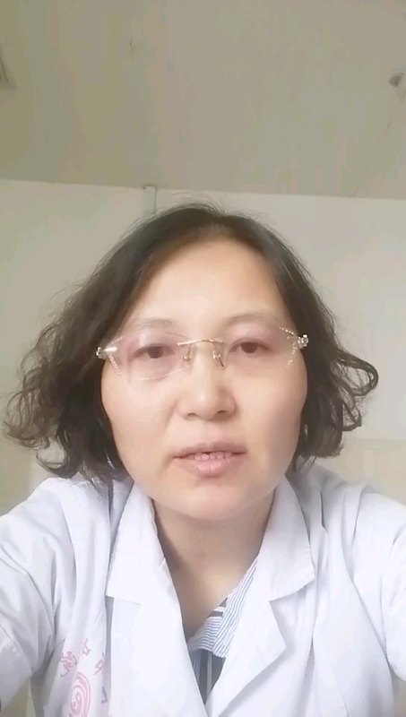 一刷牙就出血怎么回事？