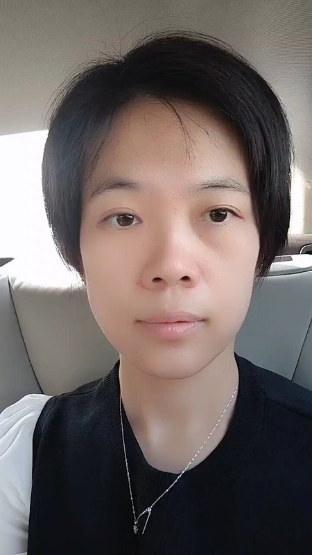 降压药副作用:牙龈增生