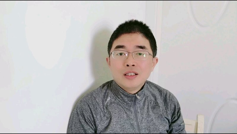 扁桃体上有白点，挂水？