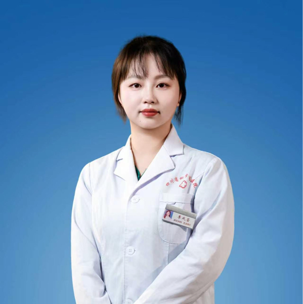 李戌蕾