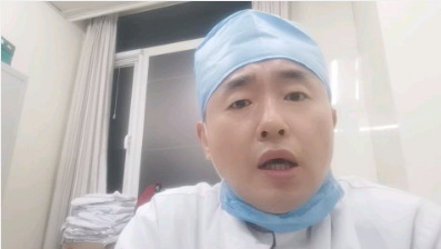 突然头发秃了一小块自己可以自愈吗