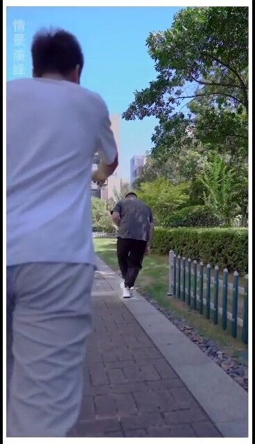 胸痛时千万别这么做，可能会致命！