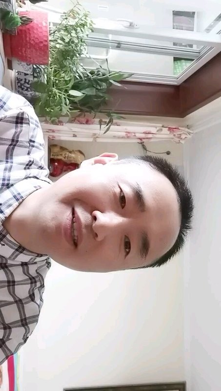 大腿内侧有红斑是梅毒吗